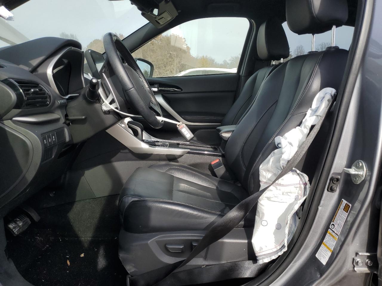 2022 Mitsubishi Eclipse Cross Se VIN: JA4ATWAAXNZ055283 Lot: 92680855