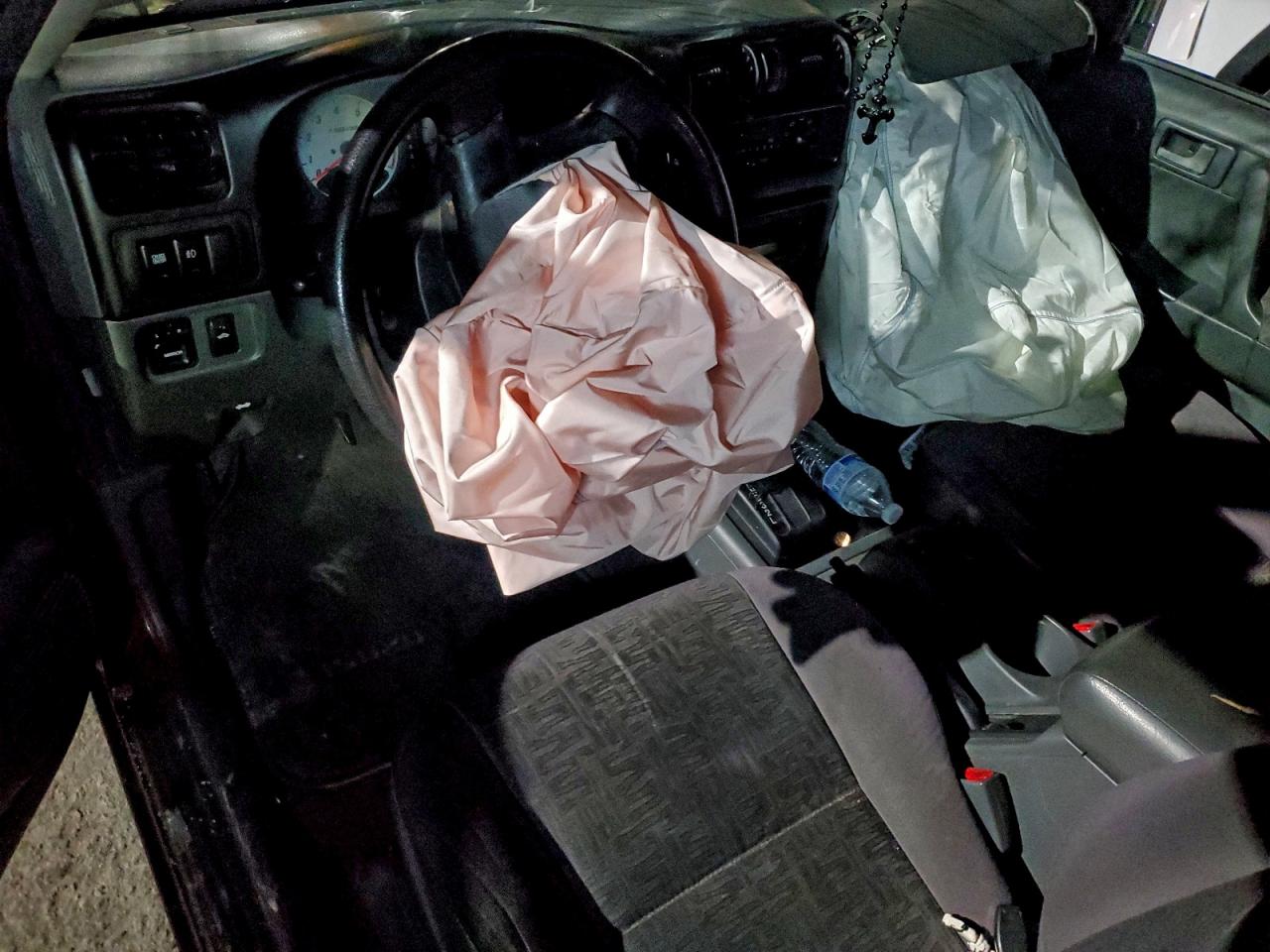 2002 Isuzu Rodeo Sport VIN: 333472 Lot: 94420795