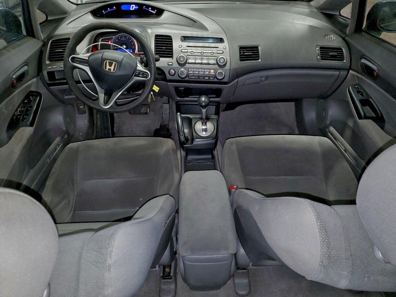 2010 Honda Civic Dx-G VIN: 2HGFA1F40AH047972 Lot: 94657145