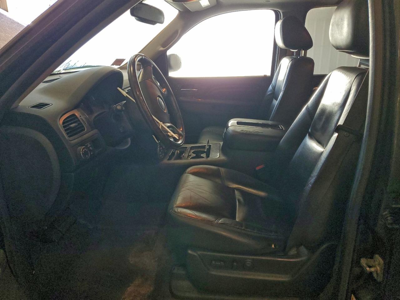 2012 GMC Yukon Xl Denali VIN: 1GKS2MEF0CR177451 Lot: 93438775