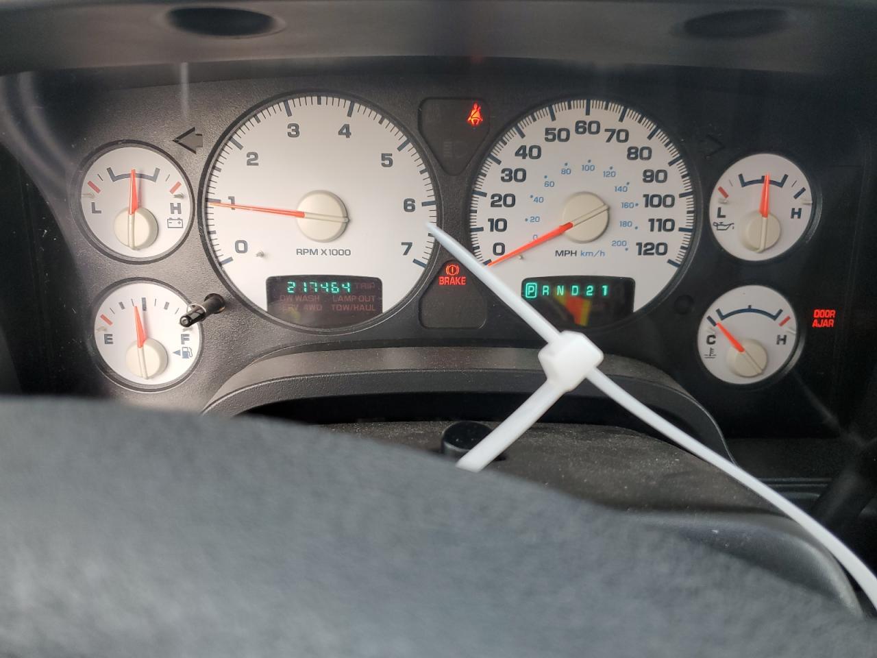 2004 Dodge Ram 1500 St VIN: 1D7HU18NX4S789982 Lot: 66478255