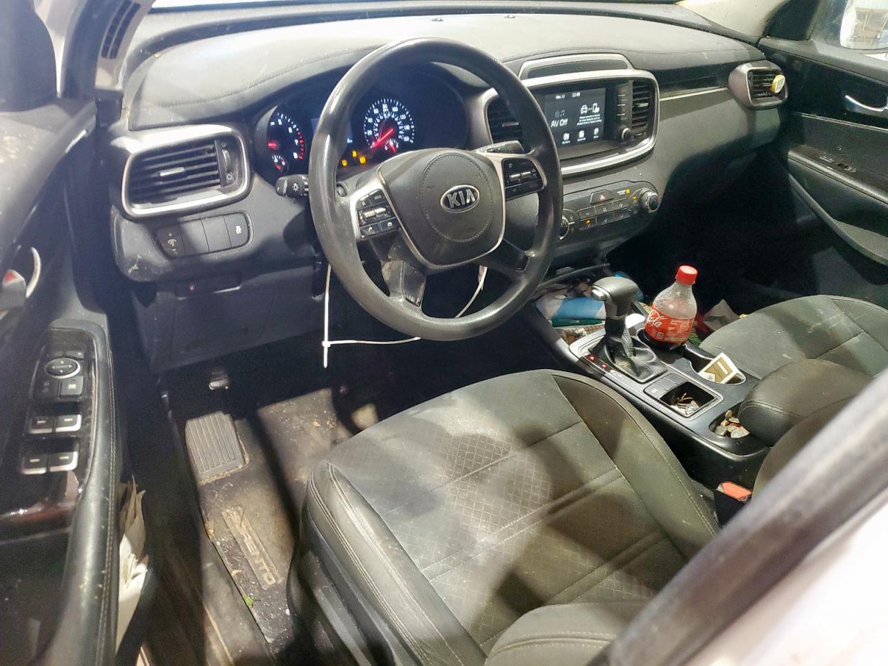 2020 Kia Sorento L VIN: 5XYPG4A31LG676031 Lot: 92239445