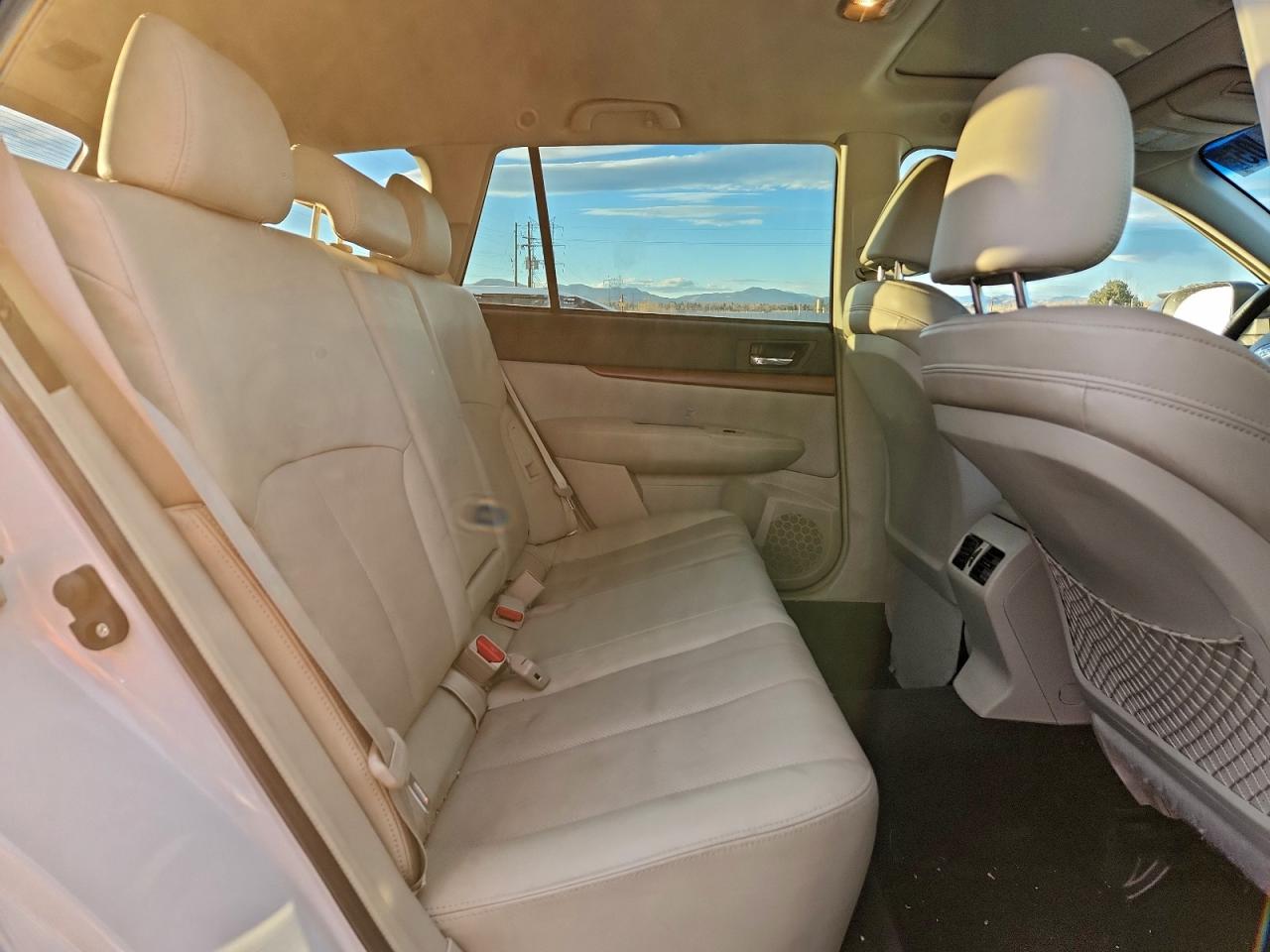 2014 Subaru Outback 2.5I Limited VIN: 4S4BRBLC8E3302220 Lot: 94417405