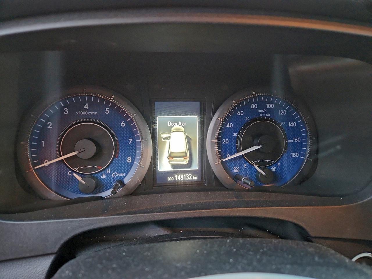 2018 Toyota Sienna Xle VIN: 5TDDZ3DC8JS205335 Lot: 94092945