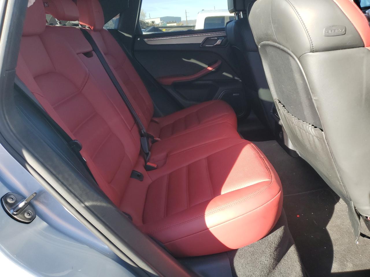 2017 Porsche Macan Gts VIN: WP1AG2A51HLB52870 Lot: 91213465