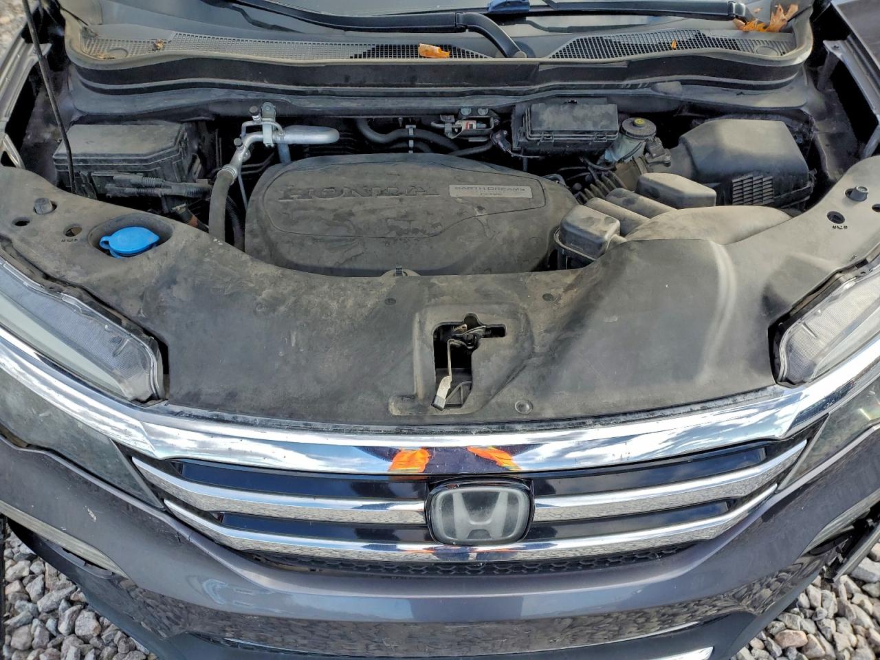 2017 Honda Pilot Touring VIN: 5FNYF6H95HB046962 Lot: 94197745