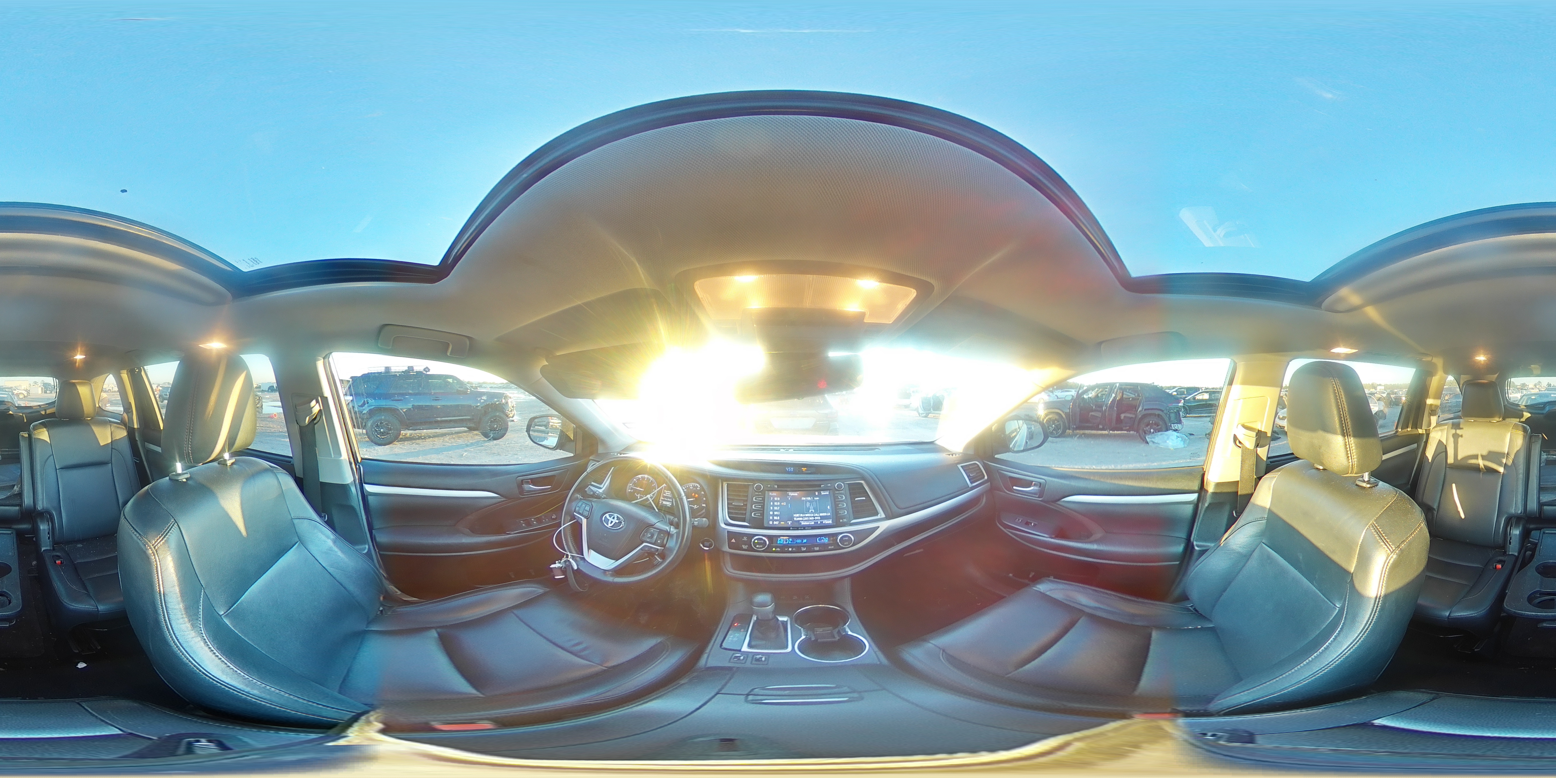 2018 Toyota Highlander Se VIN: 5TDJZRFH5JS497928 Lot: 94341465