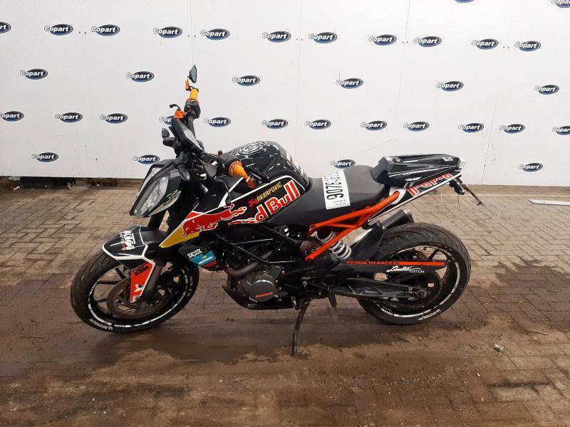 2019 KTM 125 DUKE 19  for sale at Copart SANDWICH