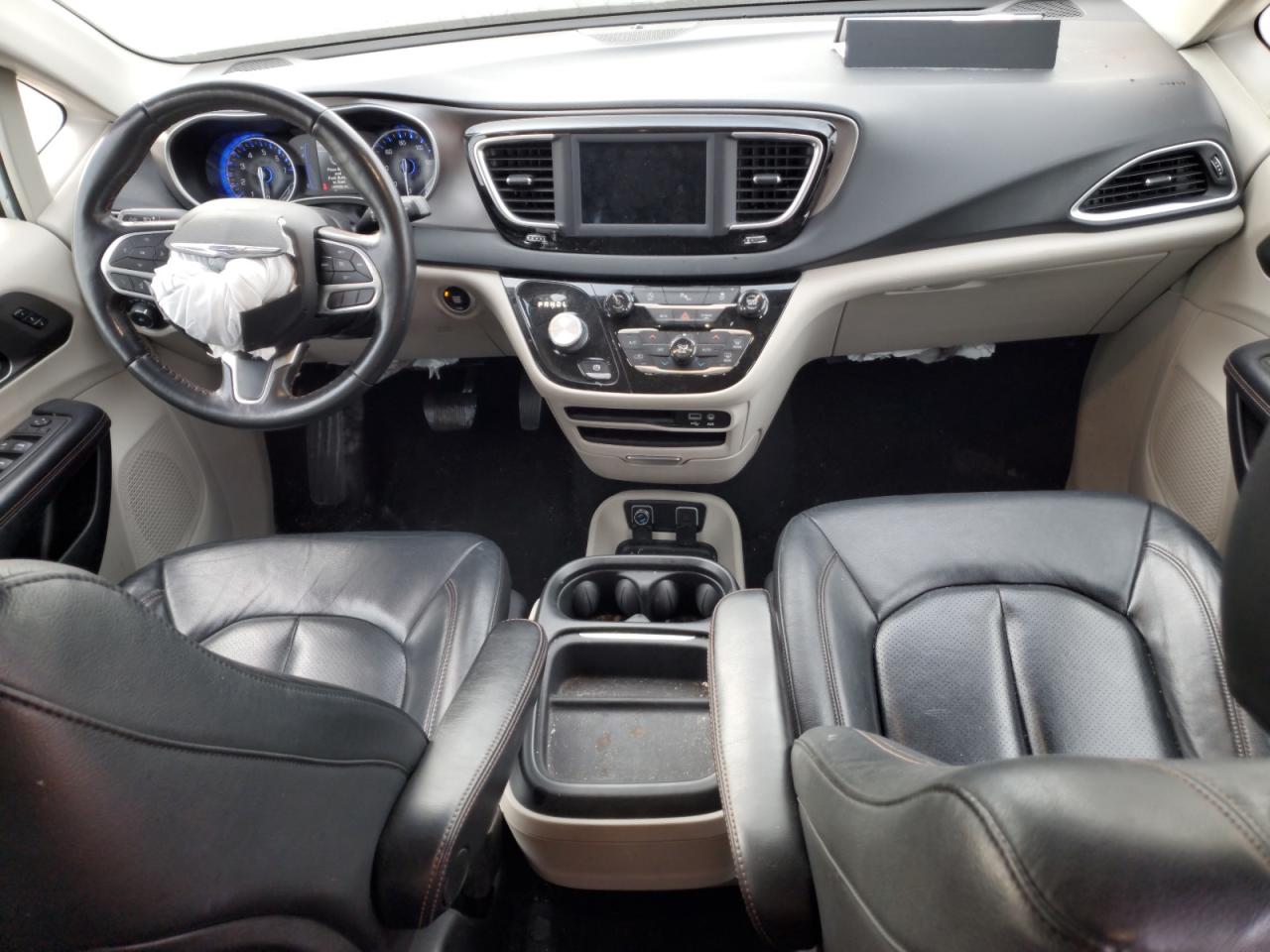 2020 Chrysler Pacifica Touring L VIN: 2C4RC1BGXLR275299 Lot: 90790665