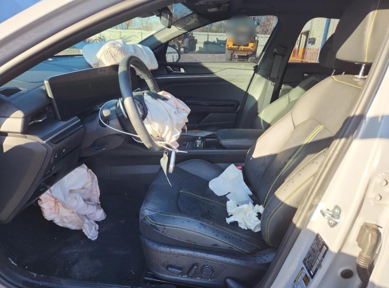 2025 Kia K5 Gt VIN: KNAG44J84S5297999 Lot: 91325725