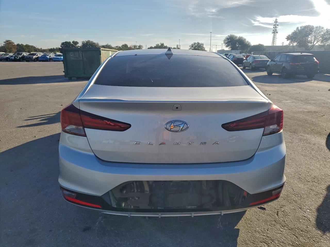 2019 Hyundai Elantra Sel VIN: 5NPD84LF2KH439997 Lot: 94352215