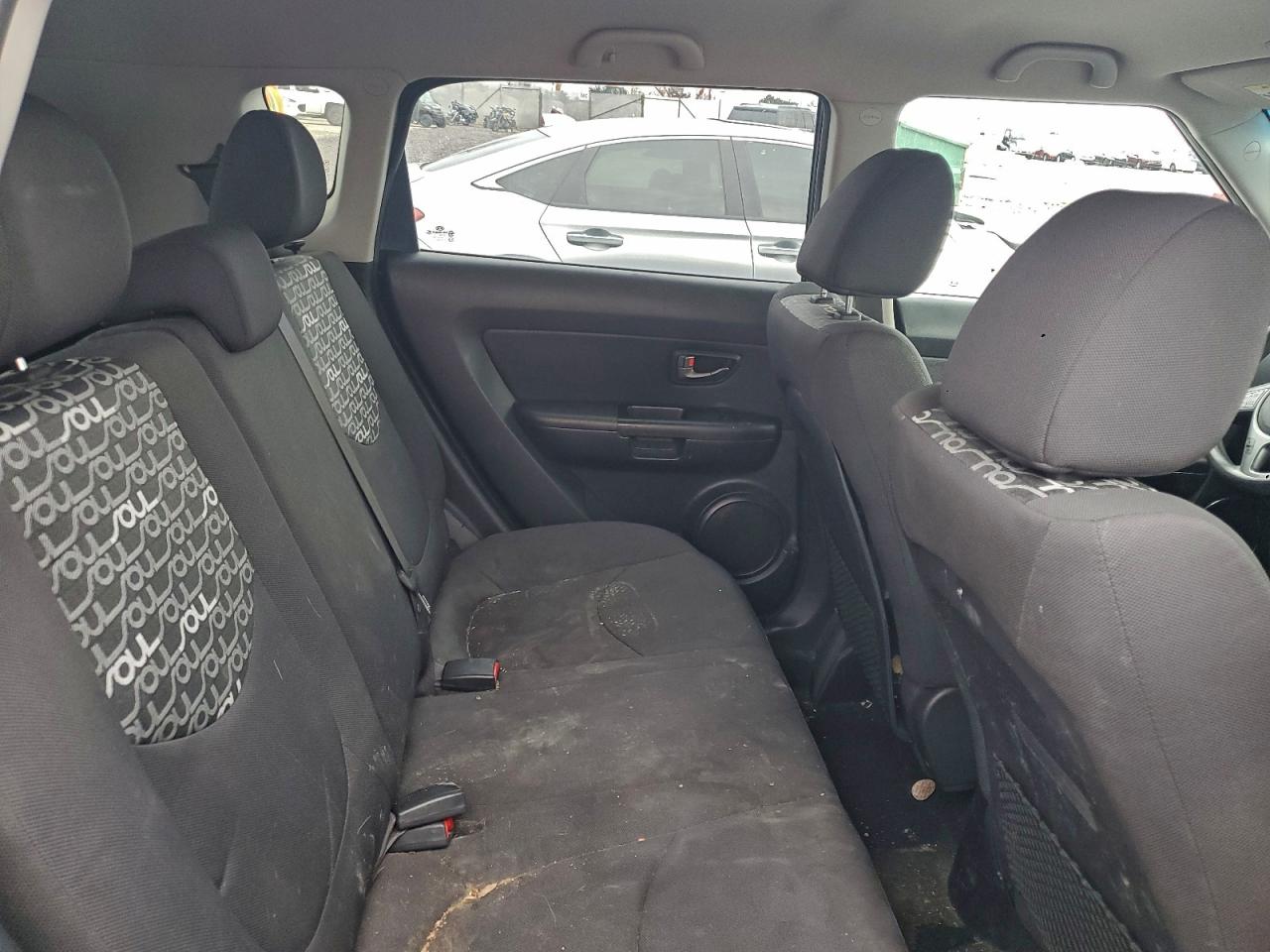 2011 Kia Soul + VIN: KNDJT2A27B7331031 Lot: 93843485