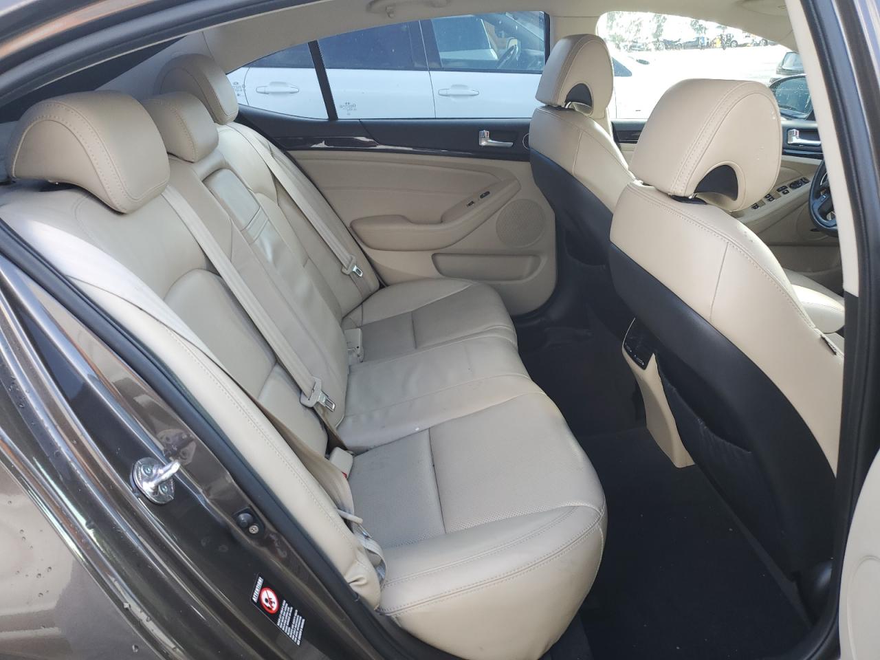 2014 Kia Cadenza Premium VIN: KNALN4D70E5124225 Lot: 93151285