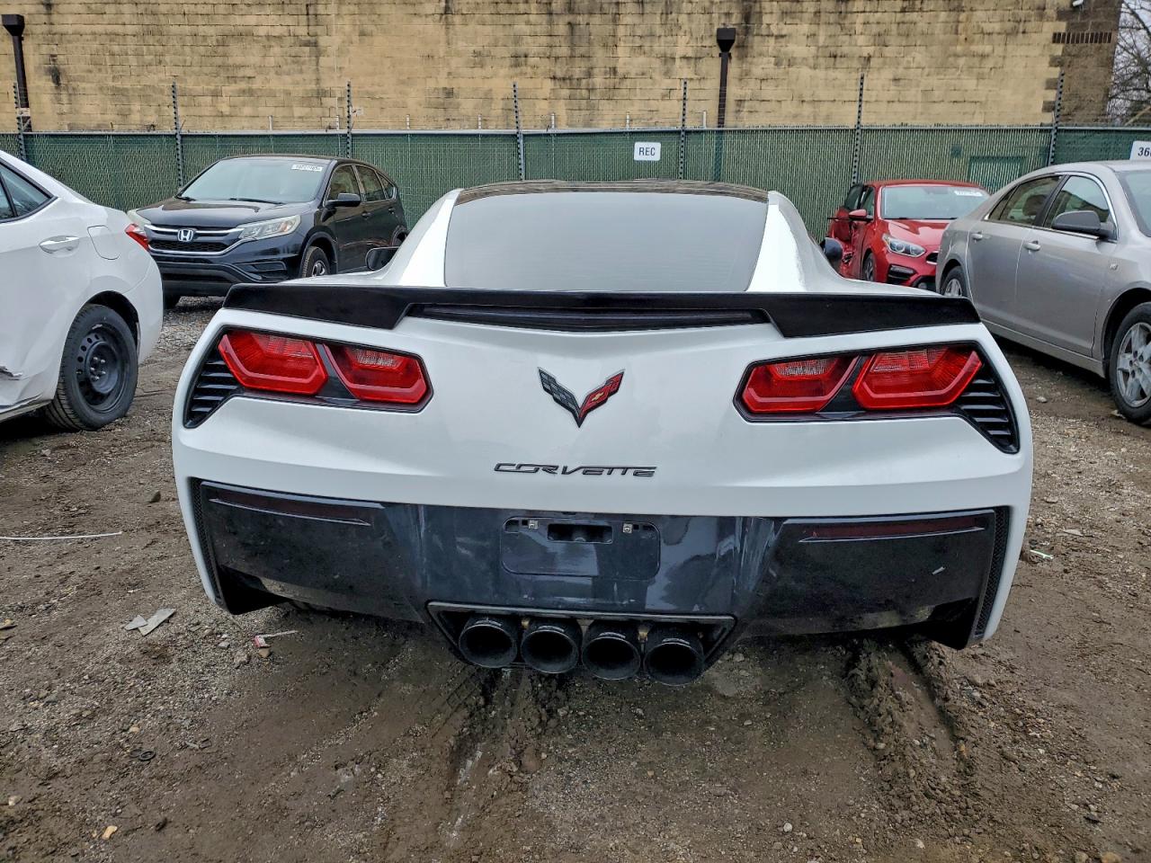 2015 Chevrolet Corvette Stingray Z51 2Lt VIN: 1G1YK2D72F5111685 Lot: 93312525