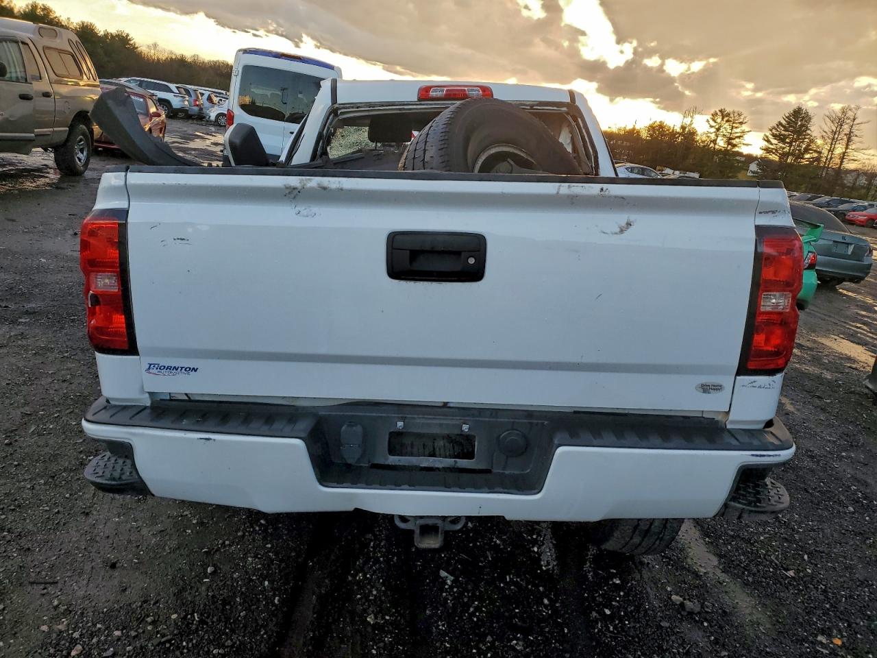 2017 Chevrolet Silverado K1500 Lt VIN: 1GCVKREC2HZ199213 Lot: 94644775