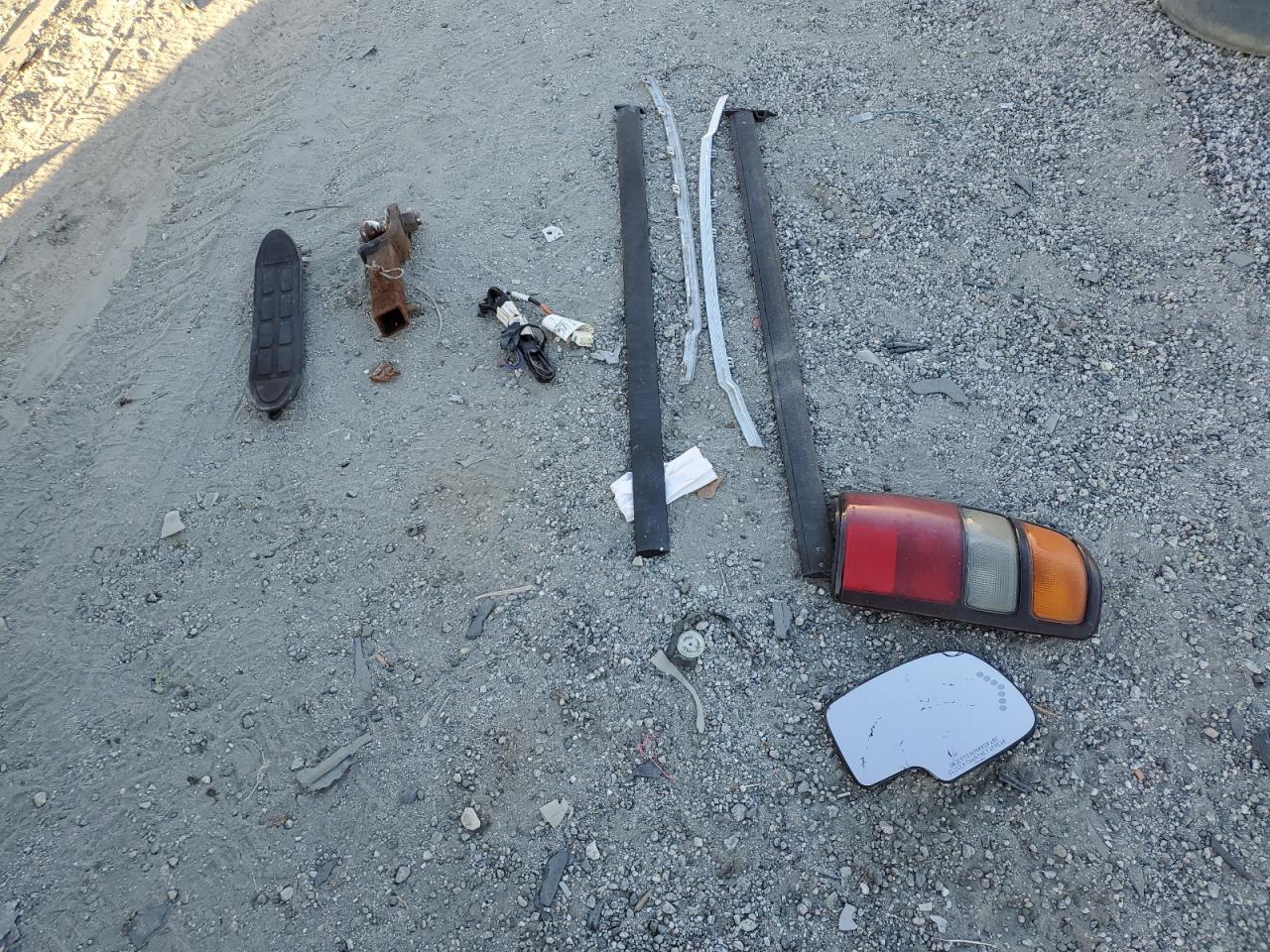 2005 Chevrolet Tahoe K1500 VIN: 1GNEK13T15R116507 Lot: 92578535