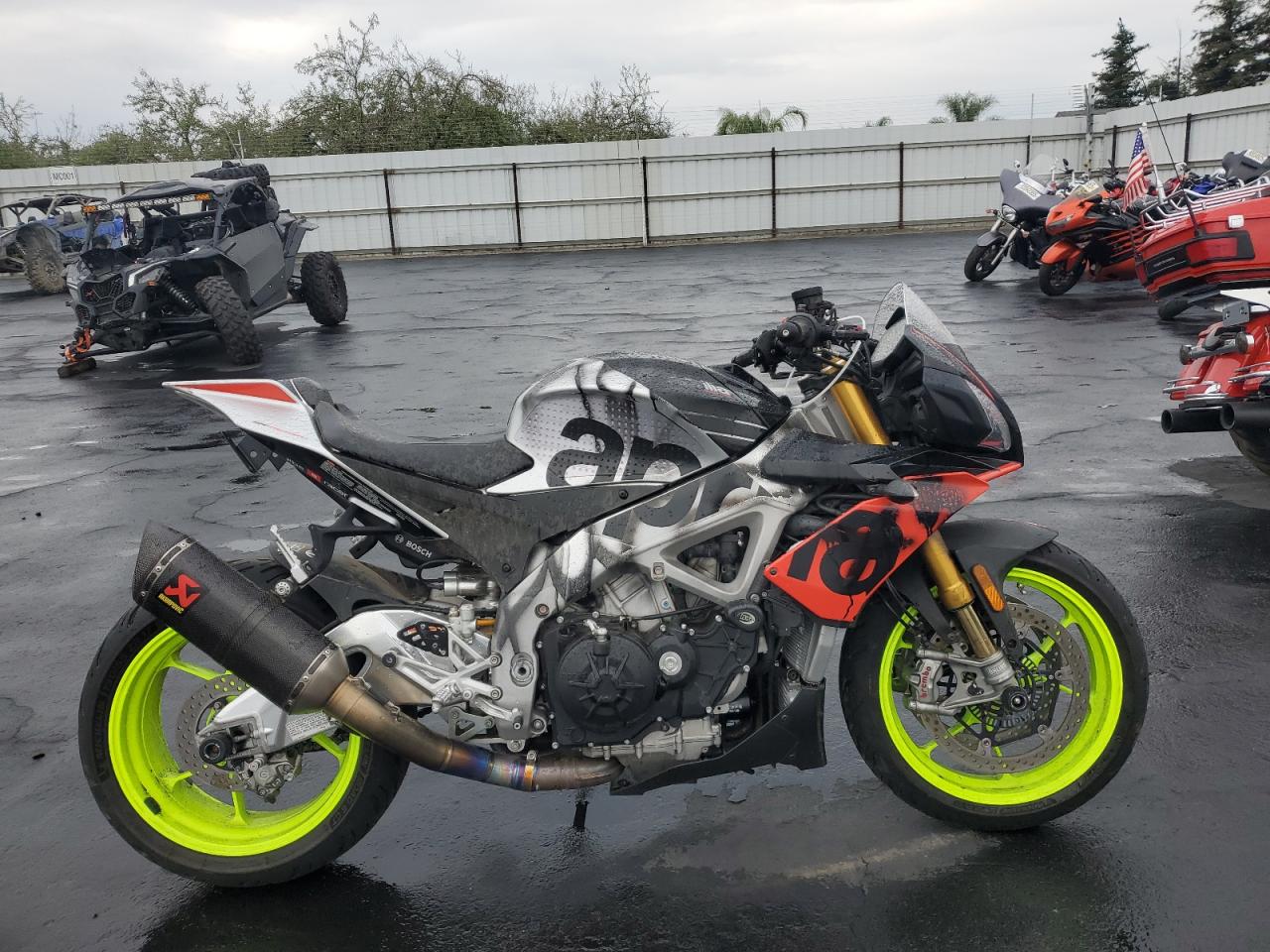 2019 Aprilia V4 Tuono