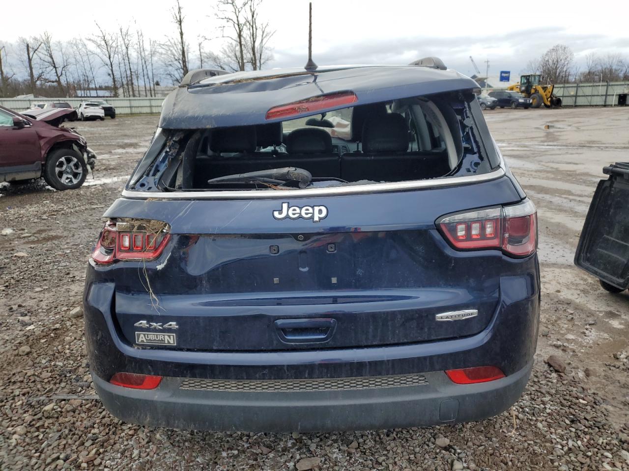 2018 Jeep Compass Latitude VIN: 3C4NJDBB7JT262000 Lot: 92691485