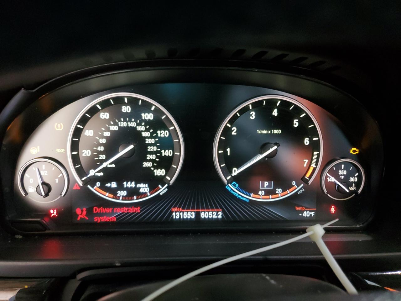 Фото: WBAFR7C57DC824966