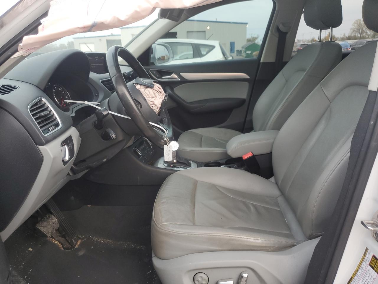 2017 Audi Q3 Premium Plus VIN: WA1JCCFSXHR008257 Lot: 93366525