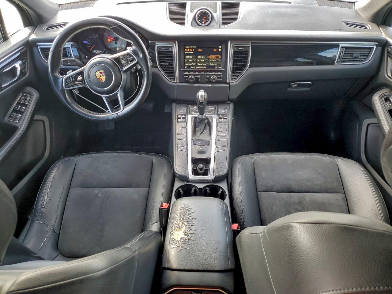 2016 Porsche Macan S VIN: WP1AB2A58GLB47873 Lot: 93866095