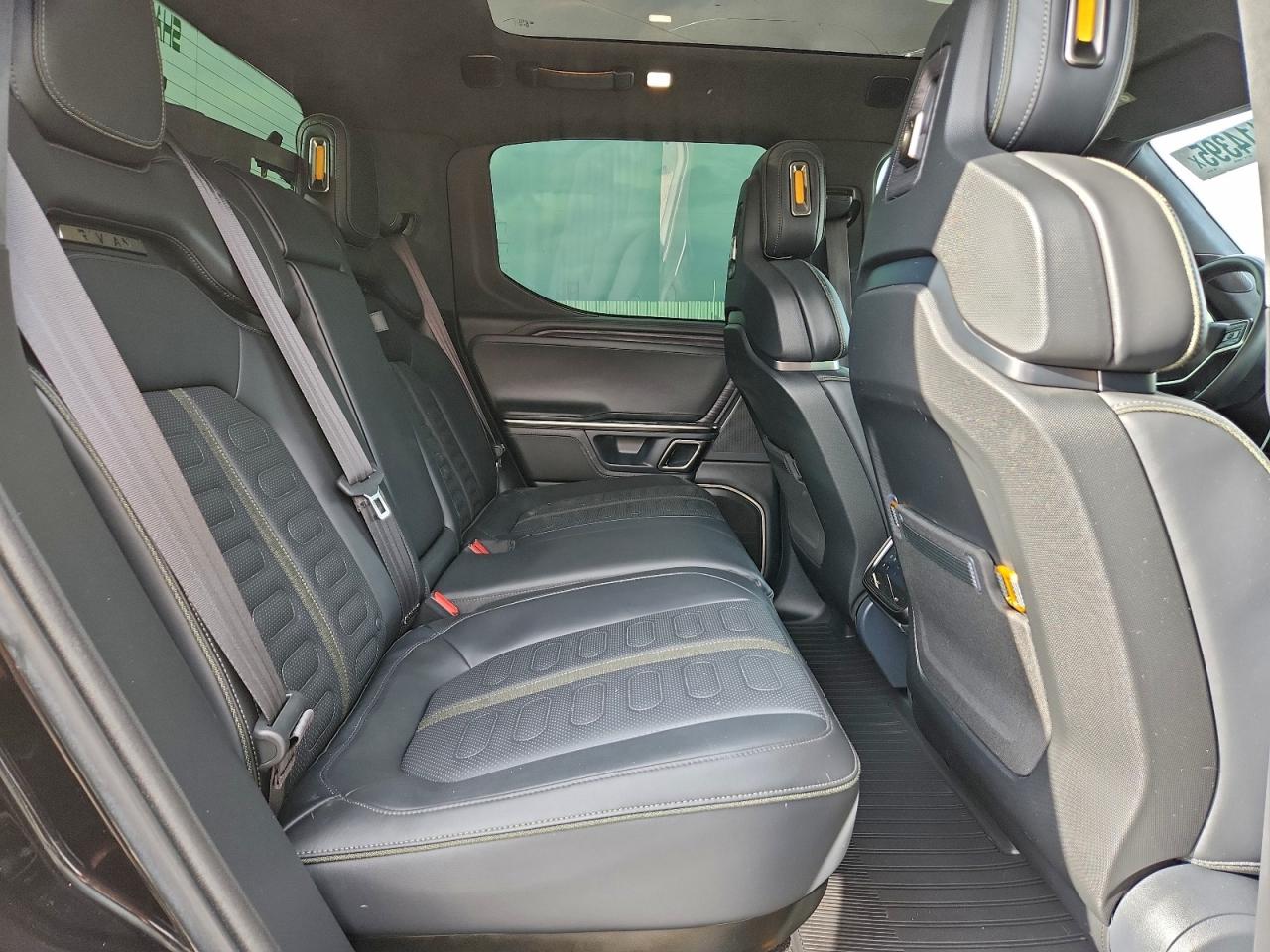 2022 Rivian R1T Launch Edition VIN: 7FCTGAAL7NN001755 Lot: 94114395