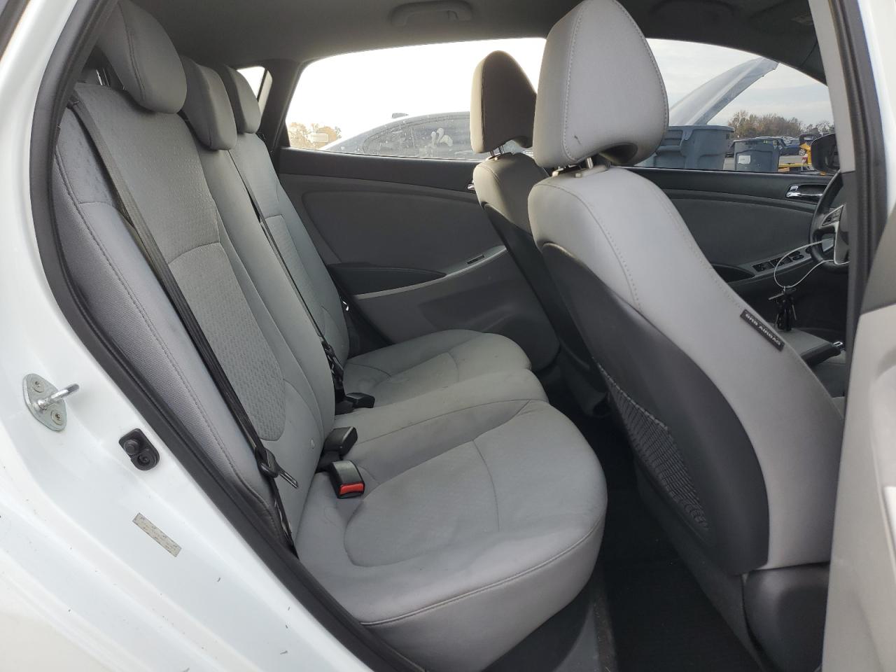 2013 Hyundai Accent Gls VIN: KMHCU5AE3DU130969 Lot: 86676875