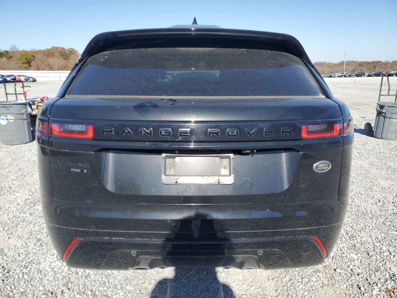 2019 Land Rover Range Rover Velar S VIN: SALYB2FV7KA233813 Lot: 92207975
