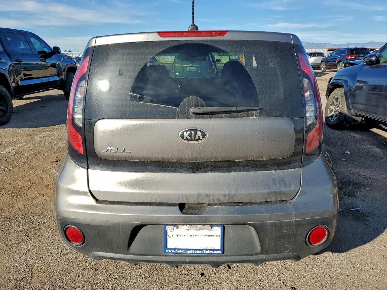 2017 Kia Soul VIN: KNDJN2A24H7435320 Lot: 93988335