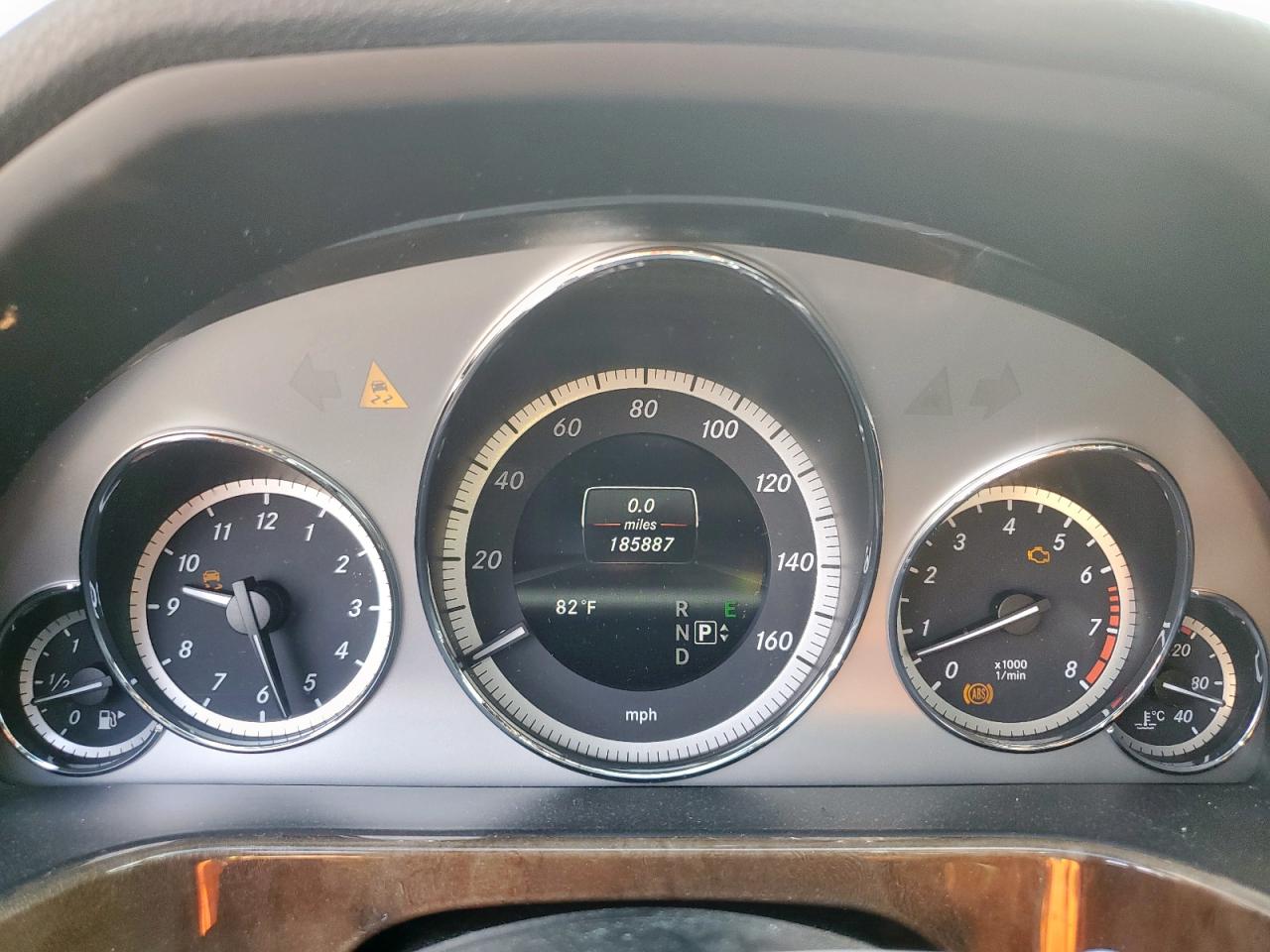 2013 Mercedes-Benz E 350 VIN: WDDHF5KBXDA766823 Lot: 93037455