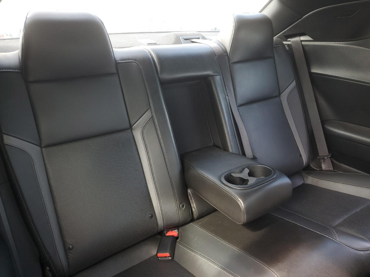 2019 Dodge Challenger Sxt VIN: 2C3CDZAG9KH751179 Lot: 91727875