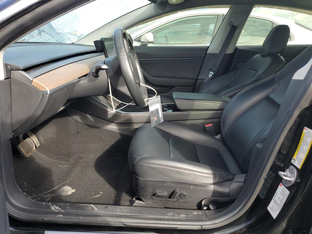 2018 Tesla Model 3 VIN: 5YJ3E1EA4JF172301 Lot: 93027975