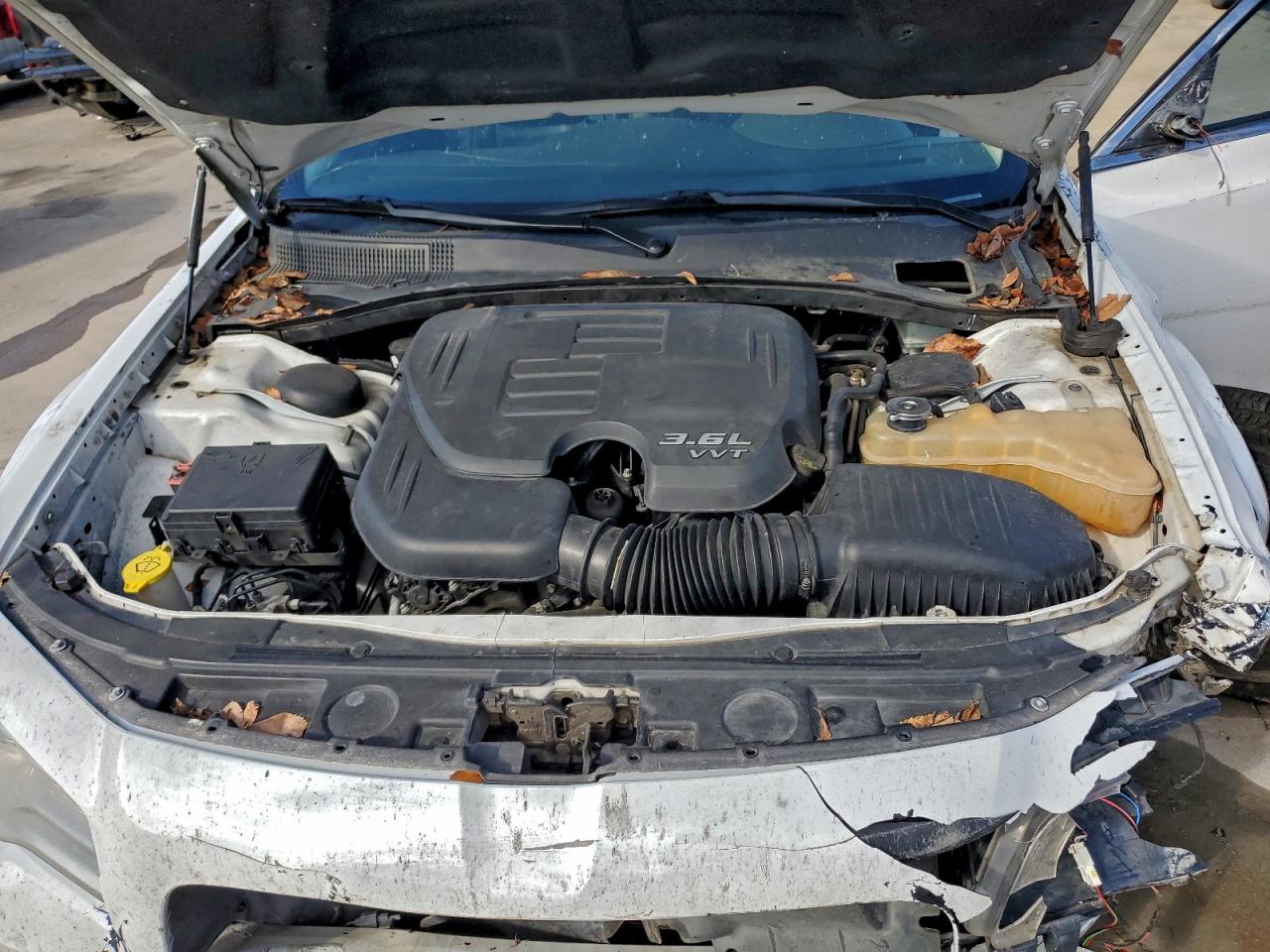 2016 Chrysler 300 Limited VIN: 2C3CCAAG6GH311190 Lot: 93644775