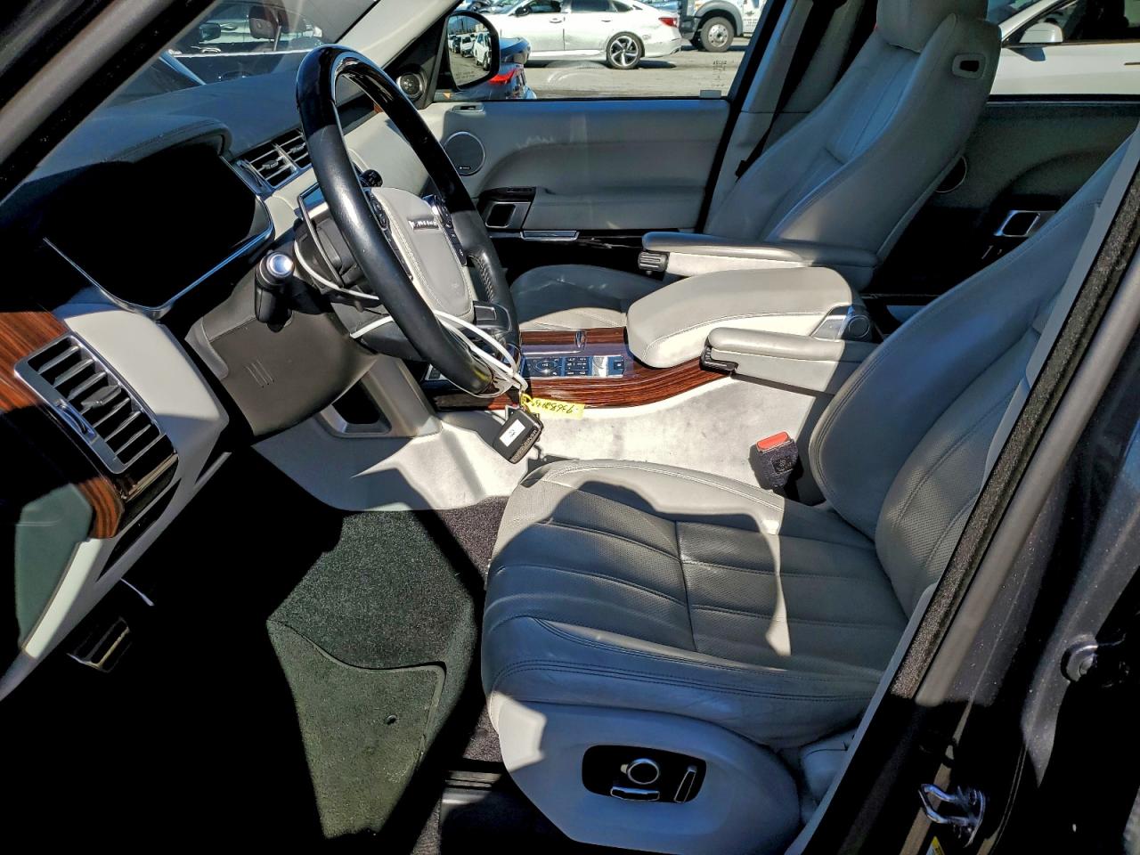 2016 Land Rover Range Rover Supercharged VIN: SALGS3EF6GA251979 Lot: 93652935