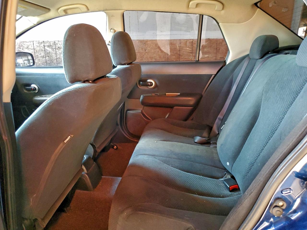 2011 Nissan Versa S VIN: 3N1BC1AP1BL447902 Lot: 93680145