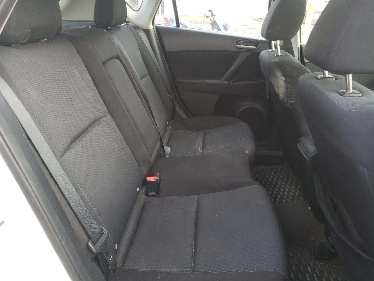 2011 Mazda 3 S VIN: JM1BL1L59B1460669 Lot: 90596345