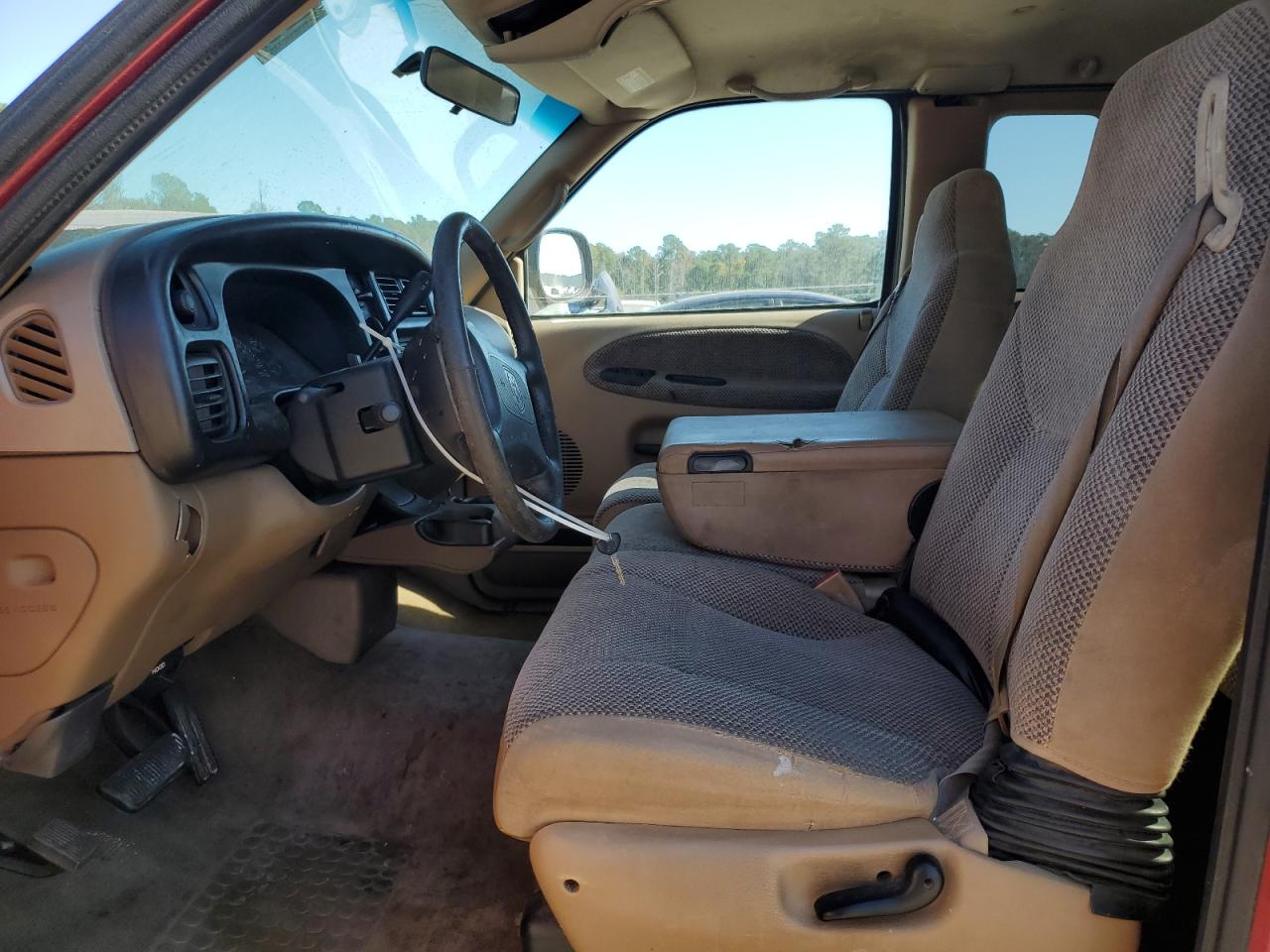 1998 Dodge Ram 1500 VIN: 1B7HC13Y5WJ225499 Lot: 91561455