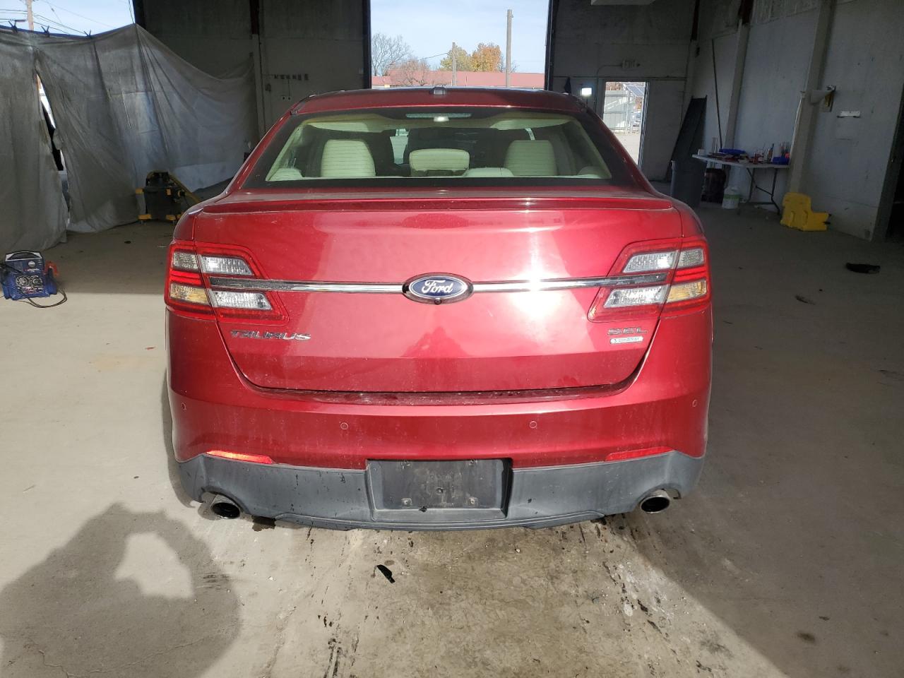 2014 Ford Taurus Sel VIN: 1FAHP2E99EG147777 Lot: 92796155