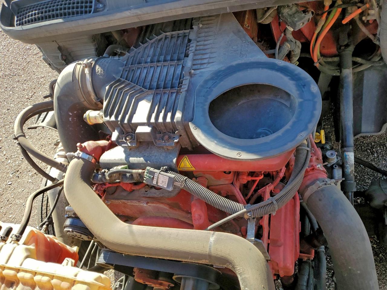 2020 International Lt625 VIN: 3HSDZAPR9LN763669 Lot: 94676175