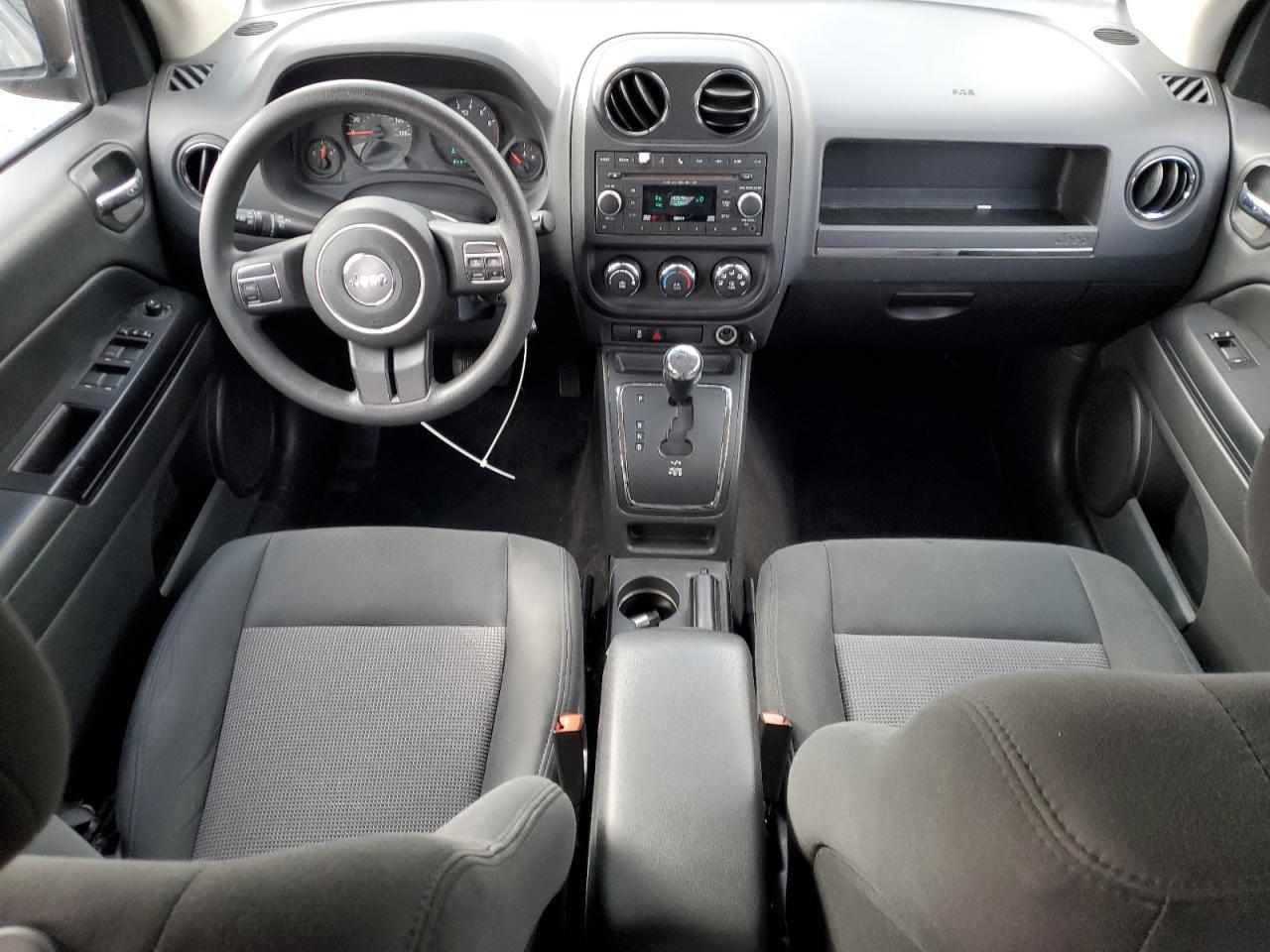 2013 Jeep Compass Sport VIN: 1C4NJDBBXDD101408 Lot: 92645835