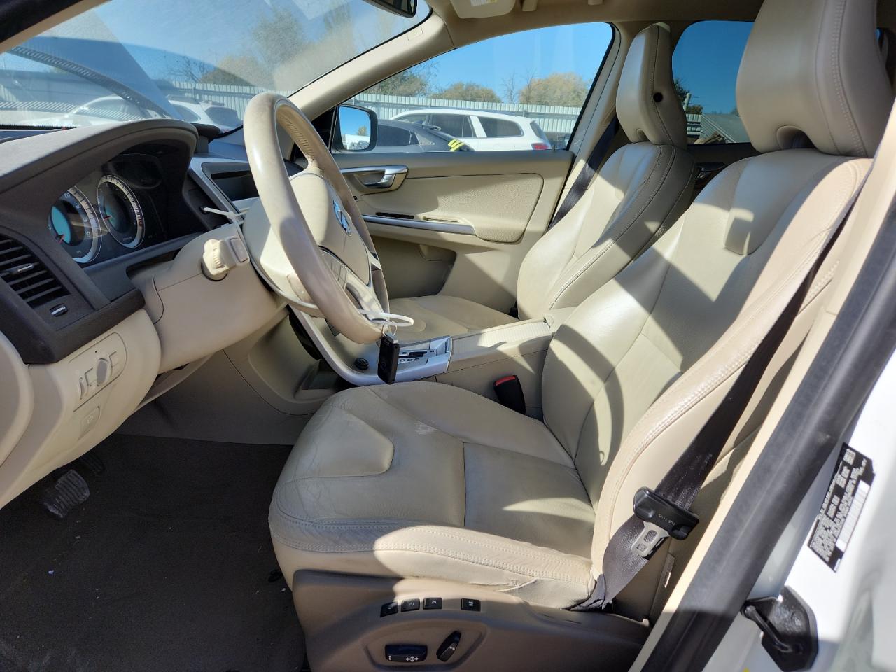 2011 Volvo Xc60 T6 VIN: YV4902DZXB2157843 Lot: 91823845