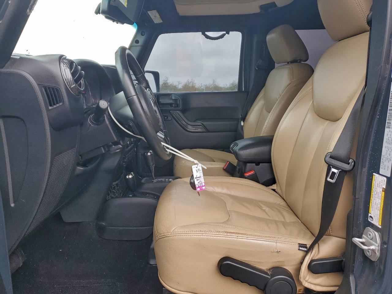 2016 Jeep Wrangler Unlimited Sahara VIN: 1C4BJWEG3GL217890 Lot: 94263755