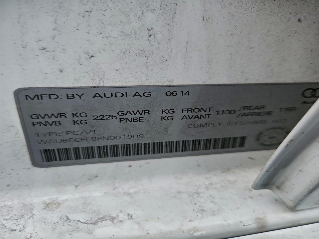 2015 Audi A4 Premium VIN: WAUBFCFL9FN001909 Lot: 94643585