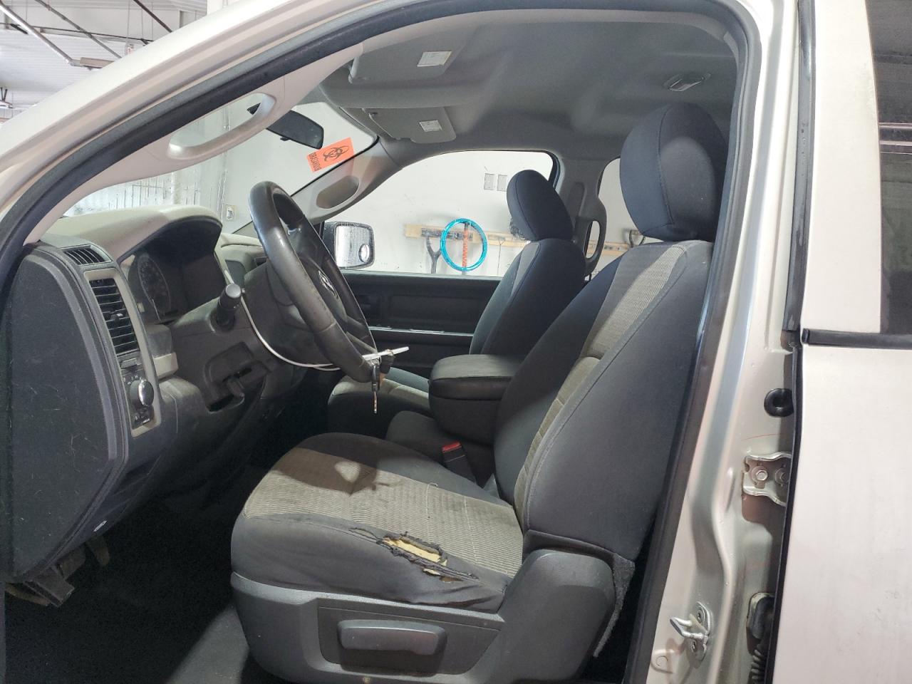 2010 Dodge Ram 1500 VIN: 1D7RV1GT4AS197975 Lot: 91006935