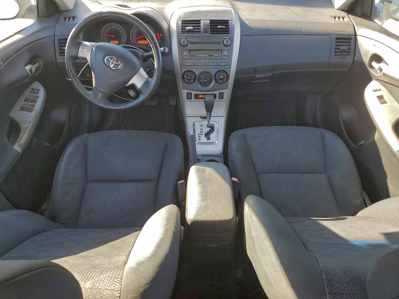 2010 Toyota Corolla Base VIN: 1NXBU4EE6AZ357861 Lot: 94231475