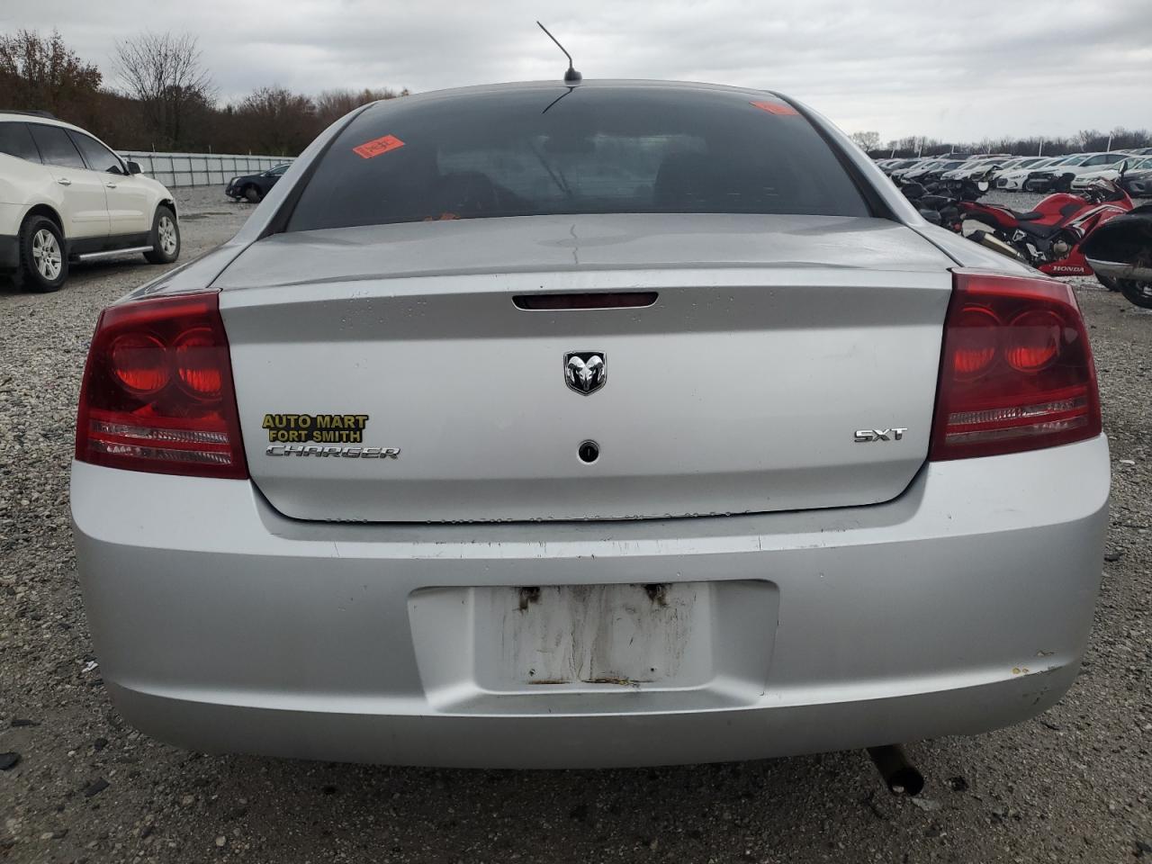 2008 Dodge Charger Sxt VIN: 2B3KA33G58H144586 Lot: 92660405