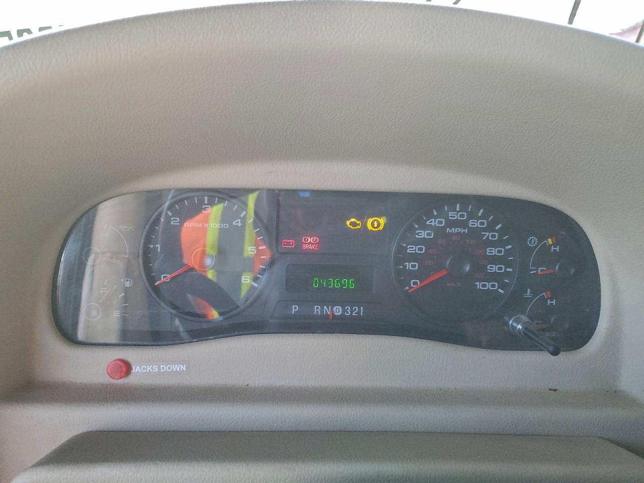 2007 Ford F550 Super Duty Stripped Chassis VIN: 1F6NF53Y170A03666 Lot: 93976965