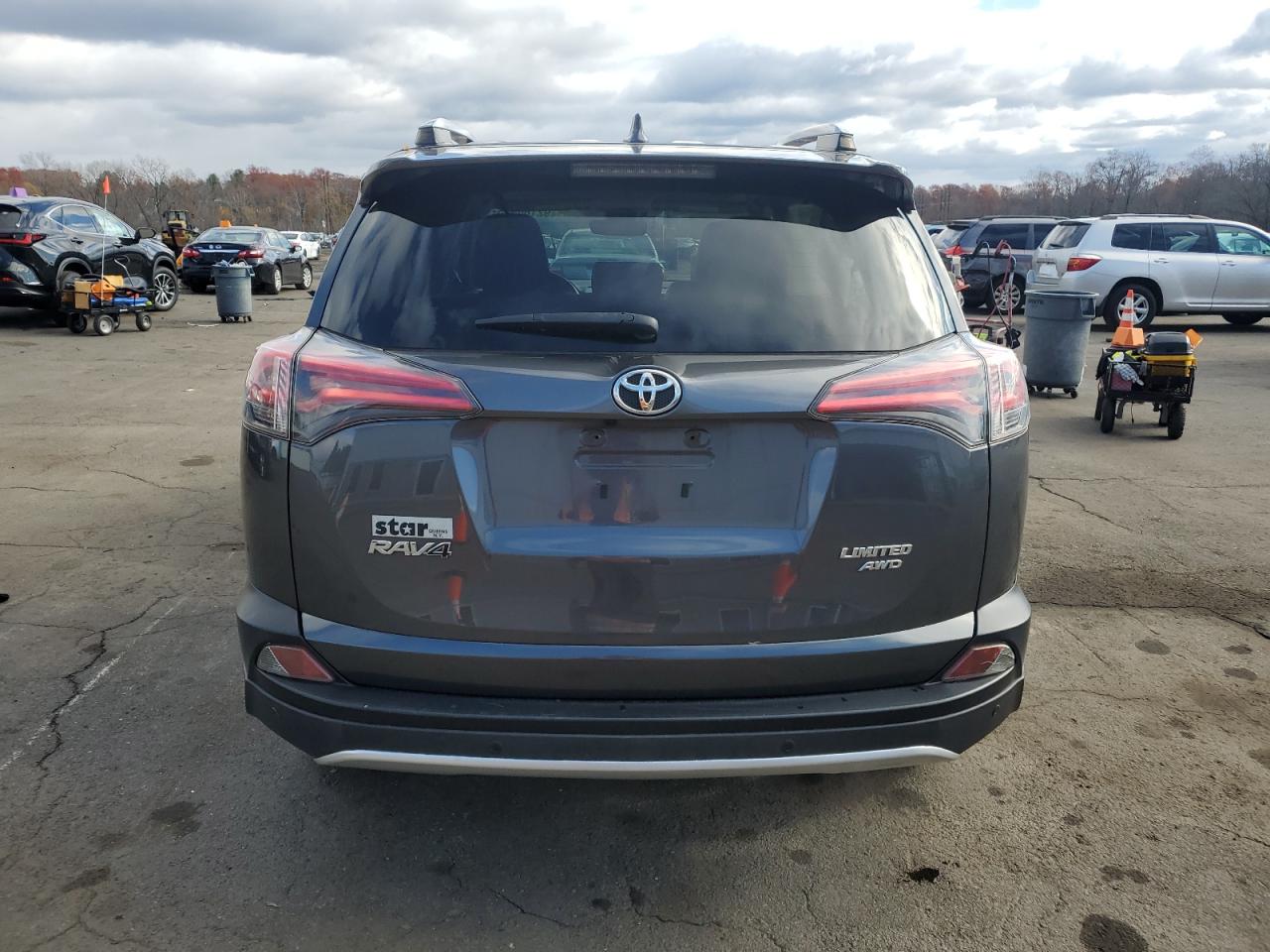 2017 Toyota Rav4 Limited VIN: JTMDFREV5HD214723 Lot: 92160945