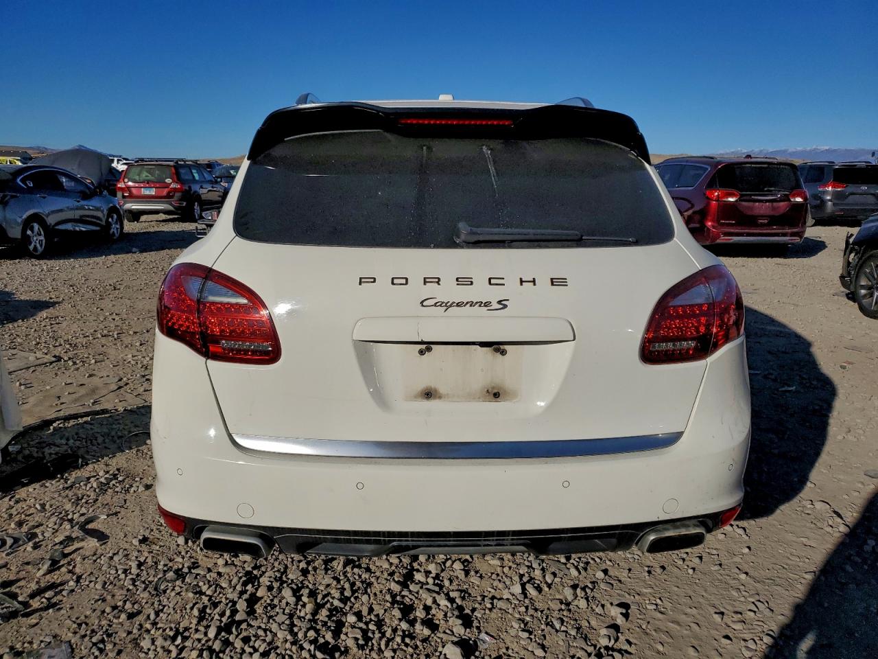 2011 Porsche Cayenne S VIN: WP1AB2A2XBLA55615 Lot: 93609405