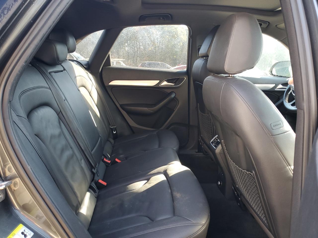 2018 Audi Q3 Premium VIN: WA1ECCFS9JR003977 Lot: 91330375